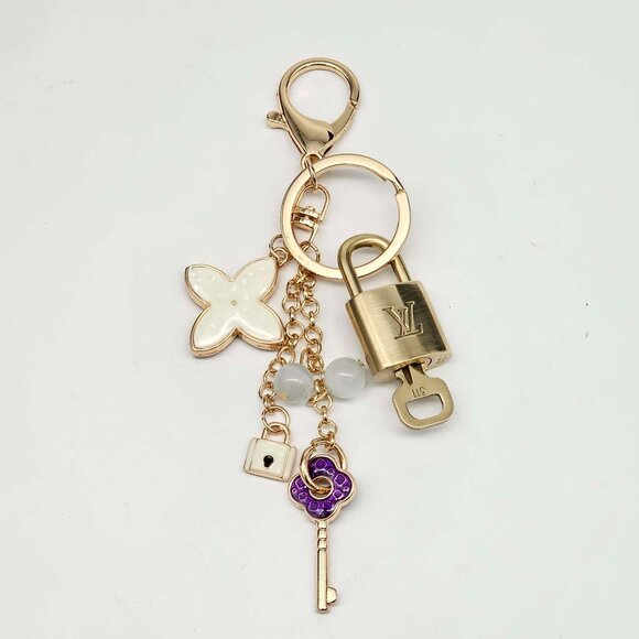 Authentic Louis Vuitton Lock & Key with unbranded Bagcharm, Keycharm, Keychain - Picture 2 of 6